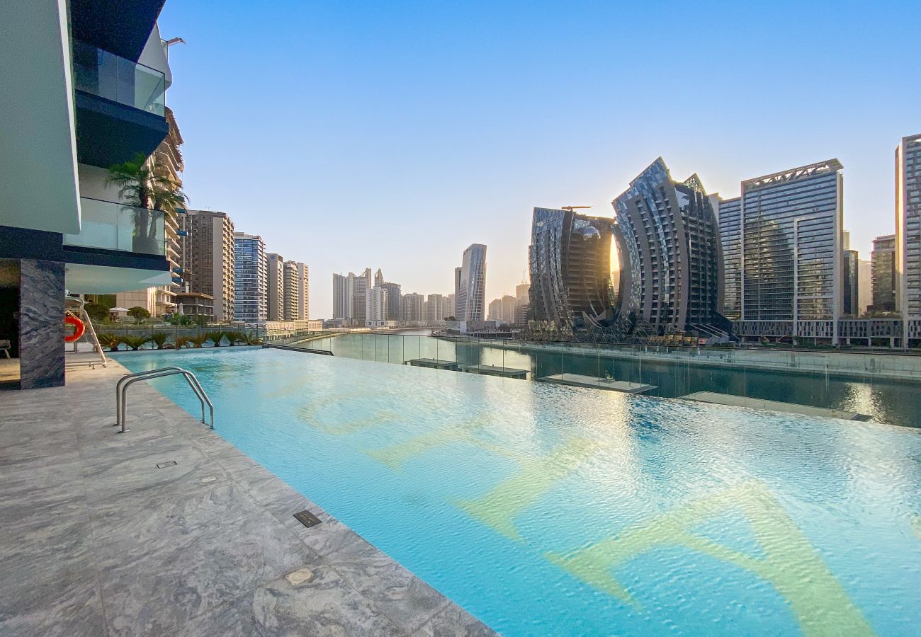 Apartment in Dubai - Modern Studio In Binghatti Canal- Business Bay 111