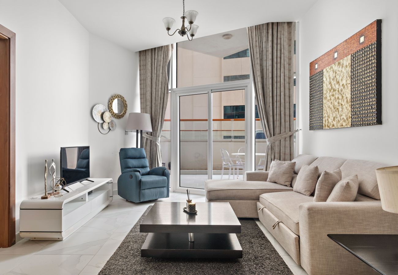 Apartment in Dubai - Modern 1BDR In Binghatti-Business Bay 101