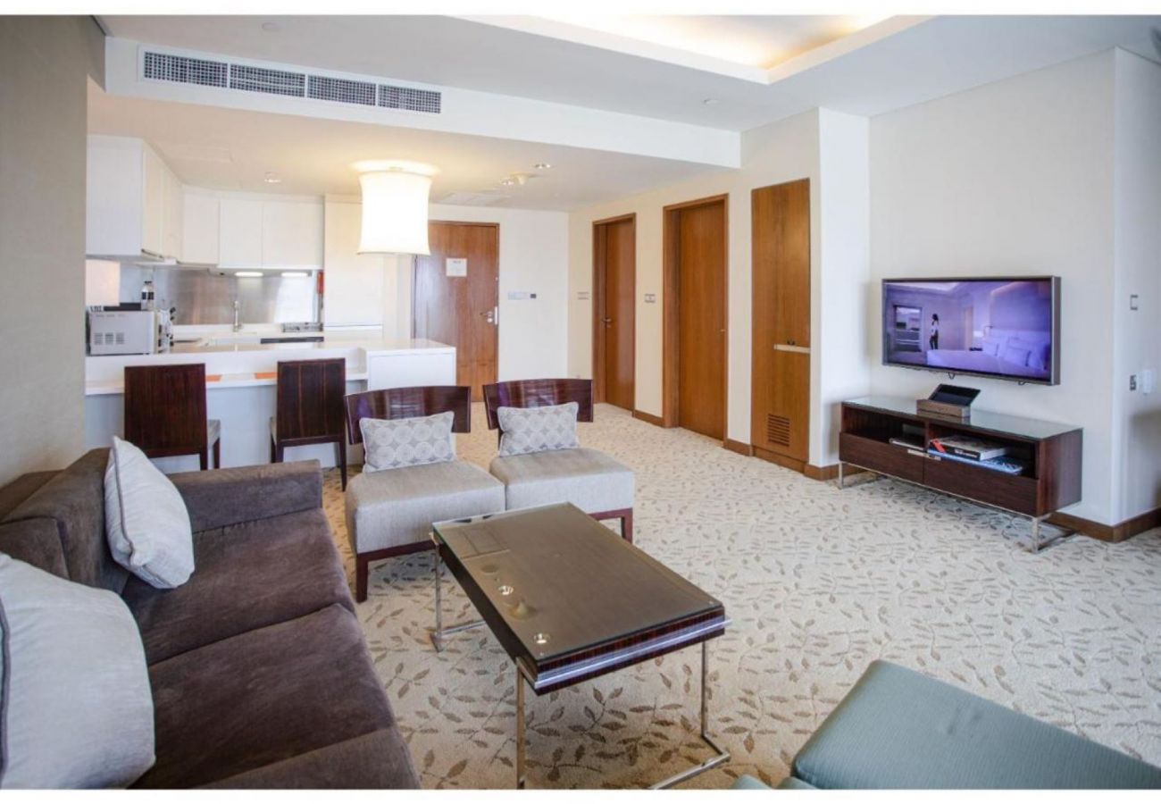 Apartment in Dubai - Luxurious 1 BDR In Emaar Fashion Avenue-18