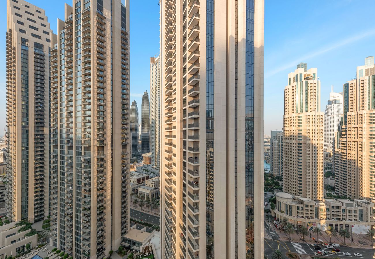 Apartment in Dubai - Lavish Luxury 2BDR In Downtown 8 BLVD Walk