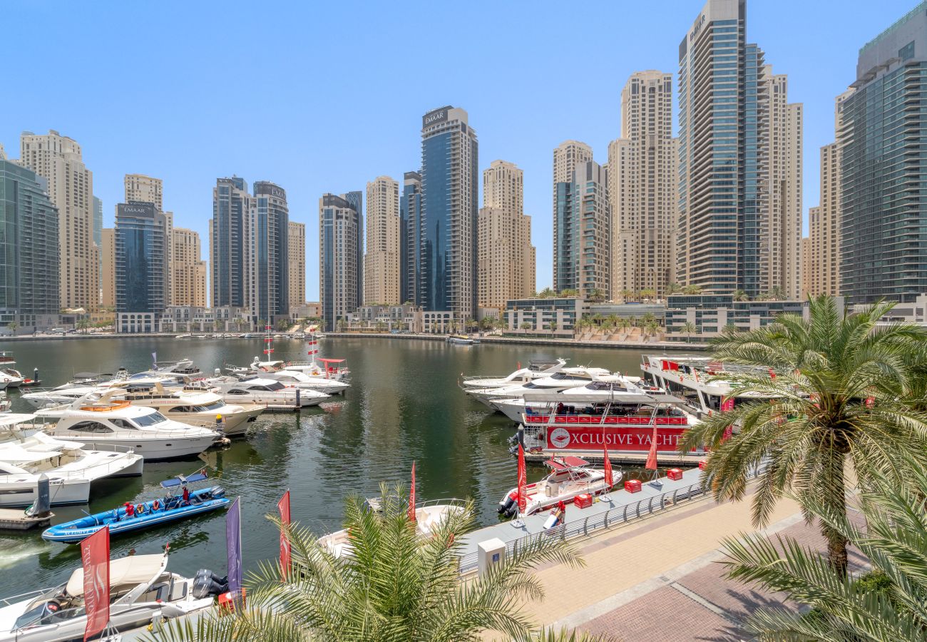 Apartment in Dubai - Beachfront Bliss 3BDR in Majara Redisences-Marina