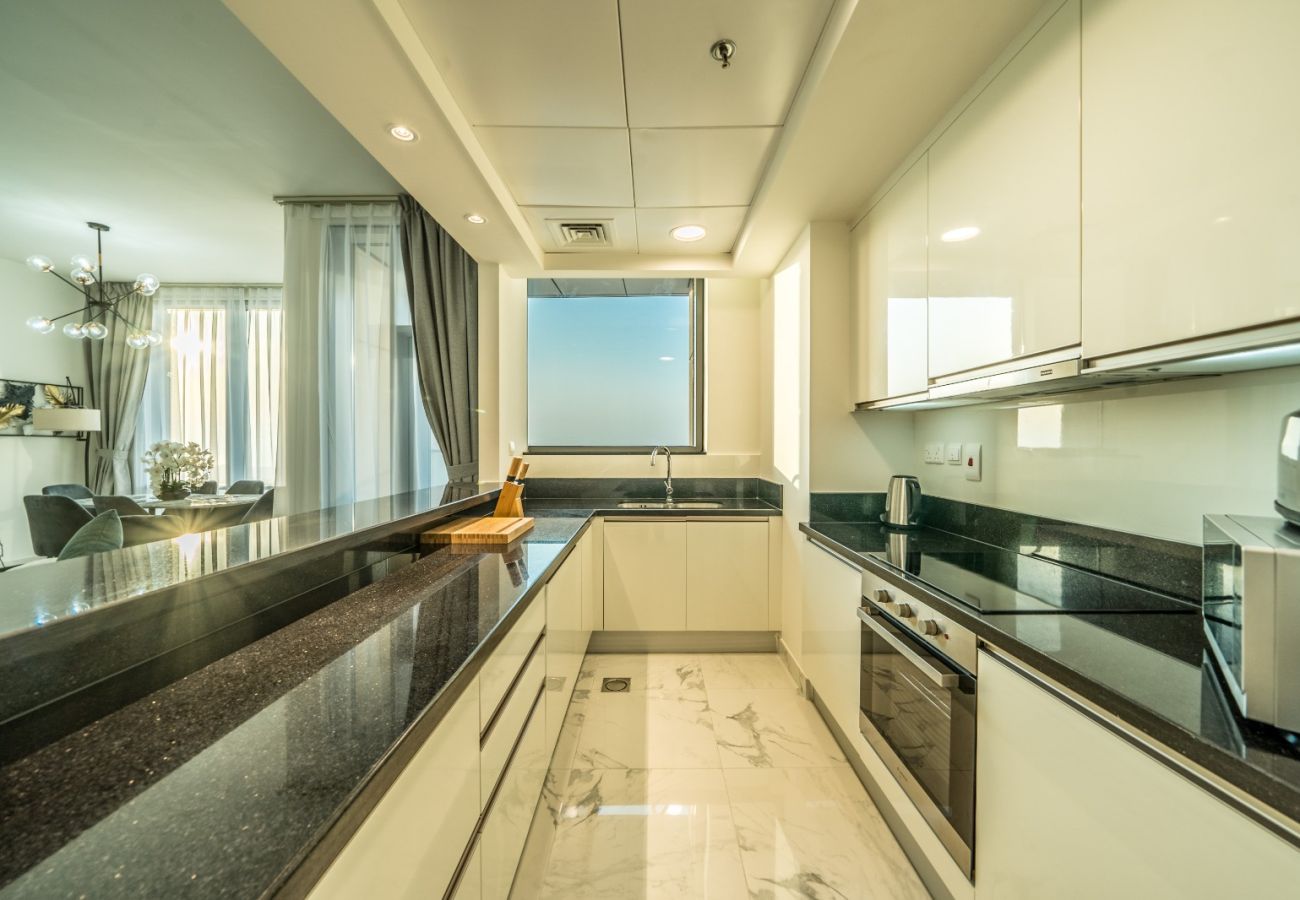 Apartment in Dubai - Luxurious 2BDR Apartment in Amna Tower