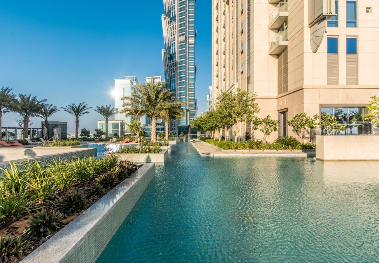 Apartment in Dubai - Luxurious 2BDR Apartment in Amna Tower