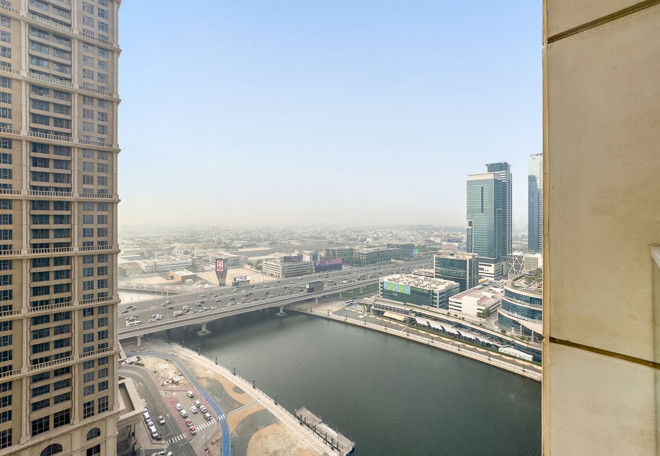 Apartment in Dubai - Charming City View 1BDR Apartment In Noura Tower