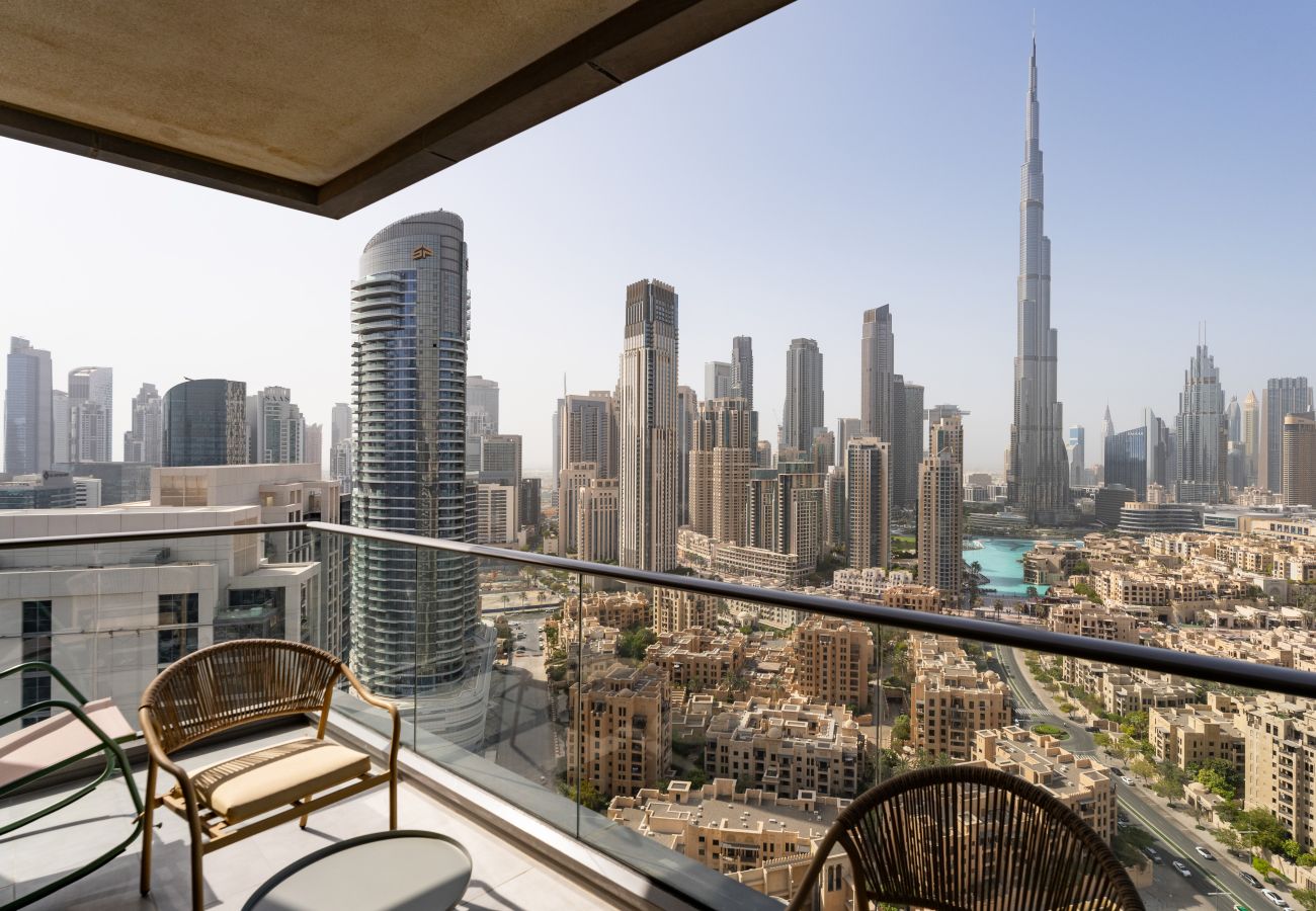 Apartment in Dubai - Dazzling 3BDR+1GR - Full Burj Khalifa View